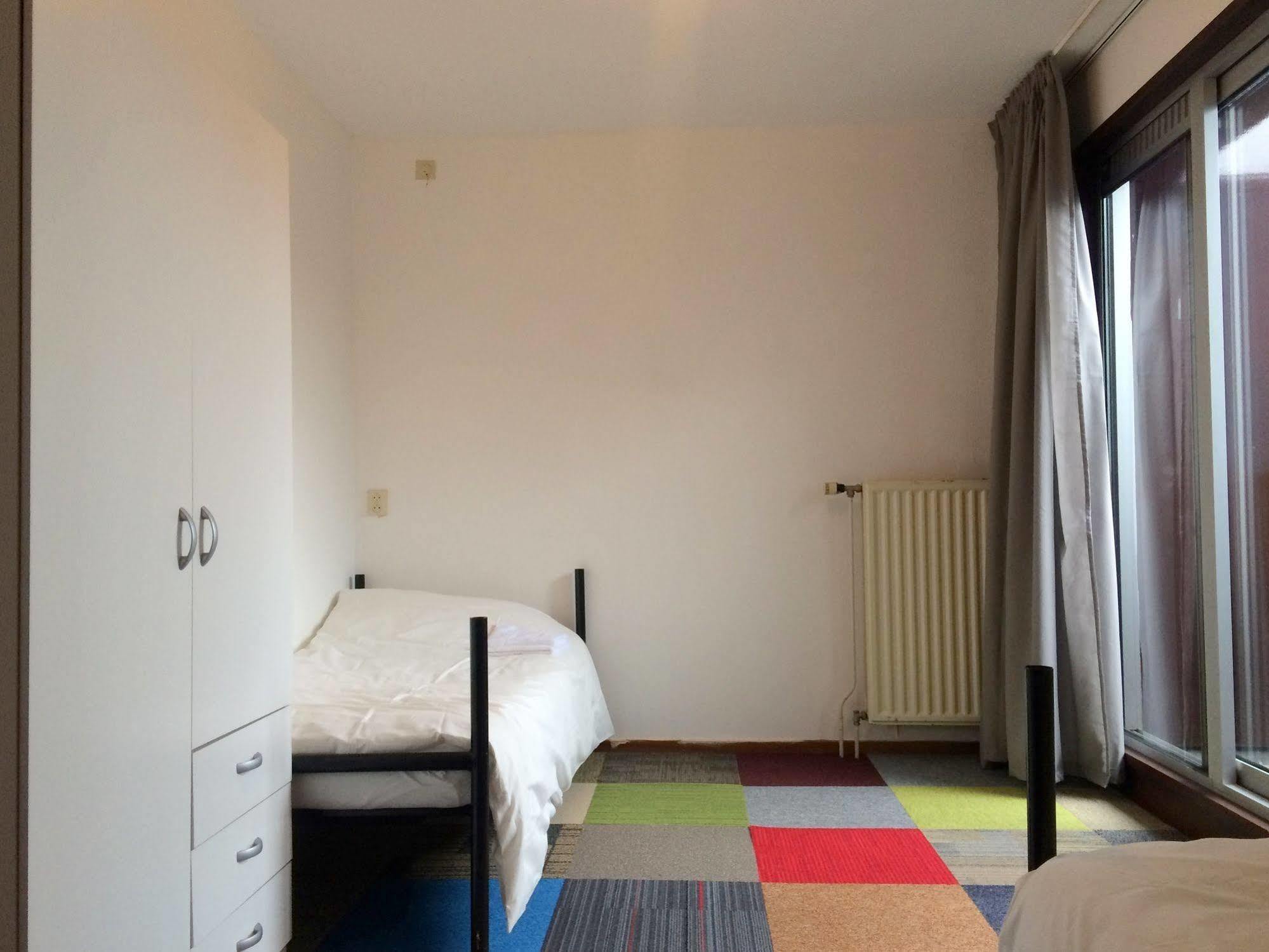 The Budget Hotel Hazerswoude-Rijndijk Екстер'єр фото