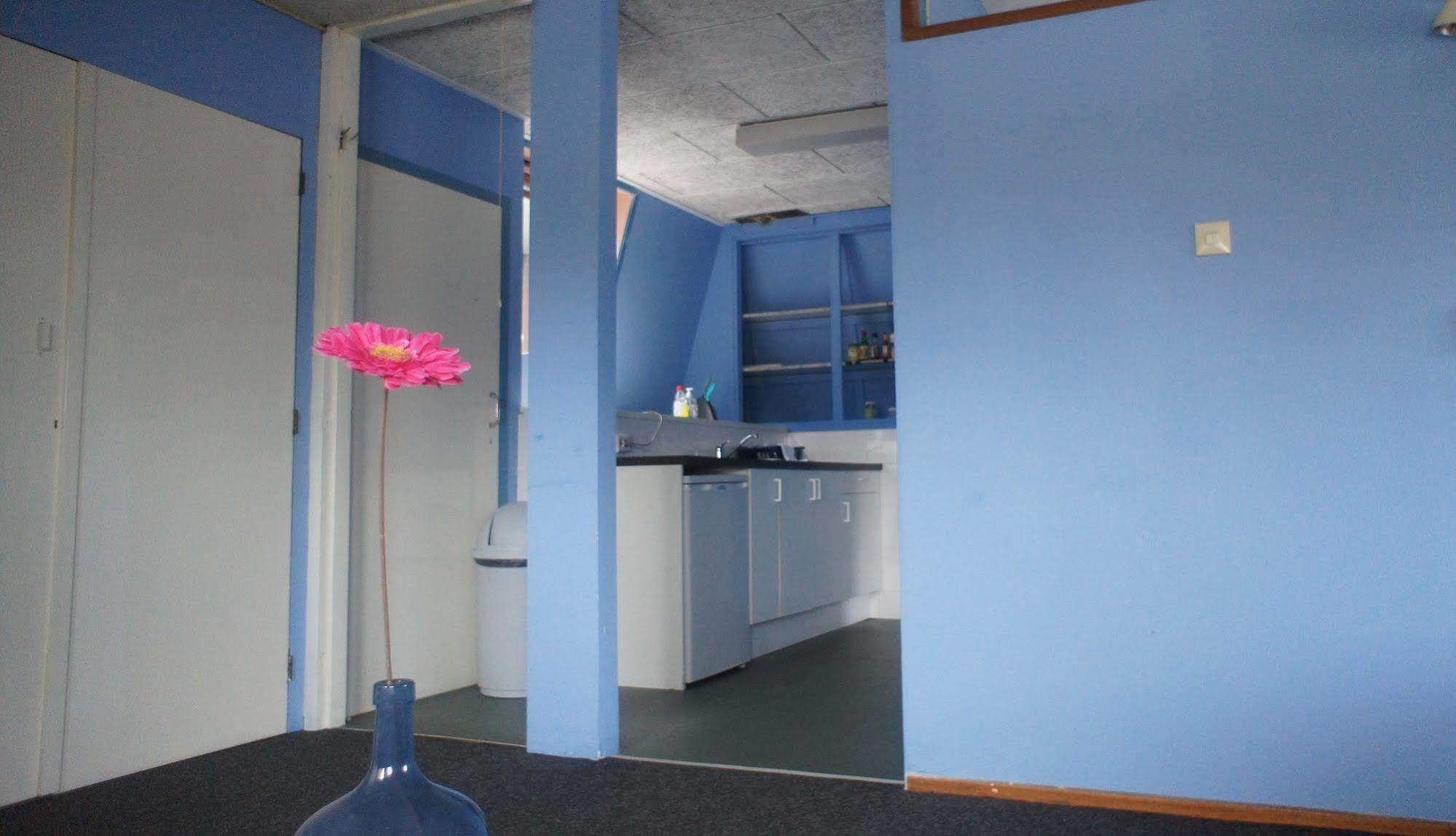 The Budget Hotel Hazerswoude-Rijndijk Екстер'єр фото